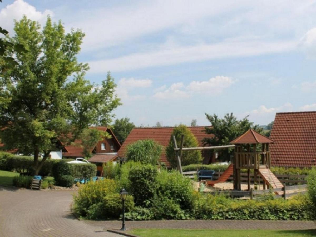 Spacious Apartment In The Green Bruchttal Bredenborn ภายนอก รูปภาพ